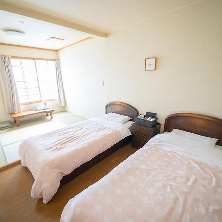 Hotel Nanputei à Minamifurano Extérieur photo