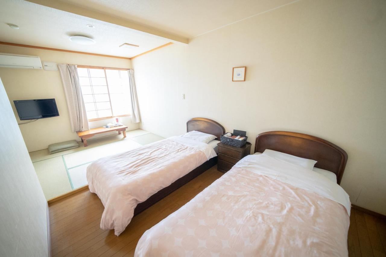 Hotel Nanputei à Minamifurano Extérieur photo
